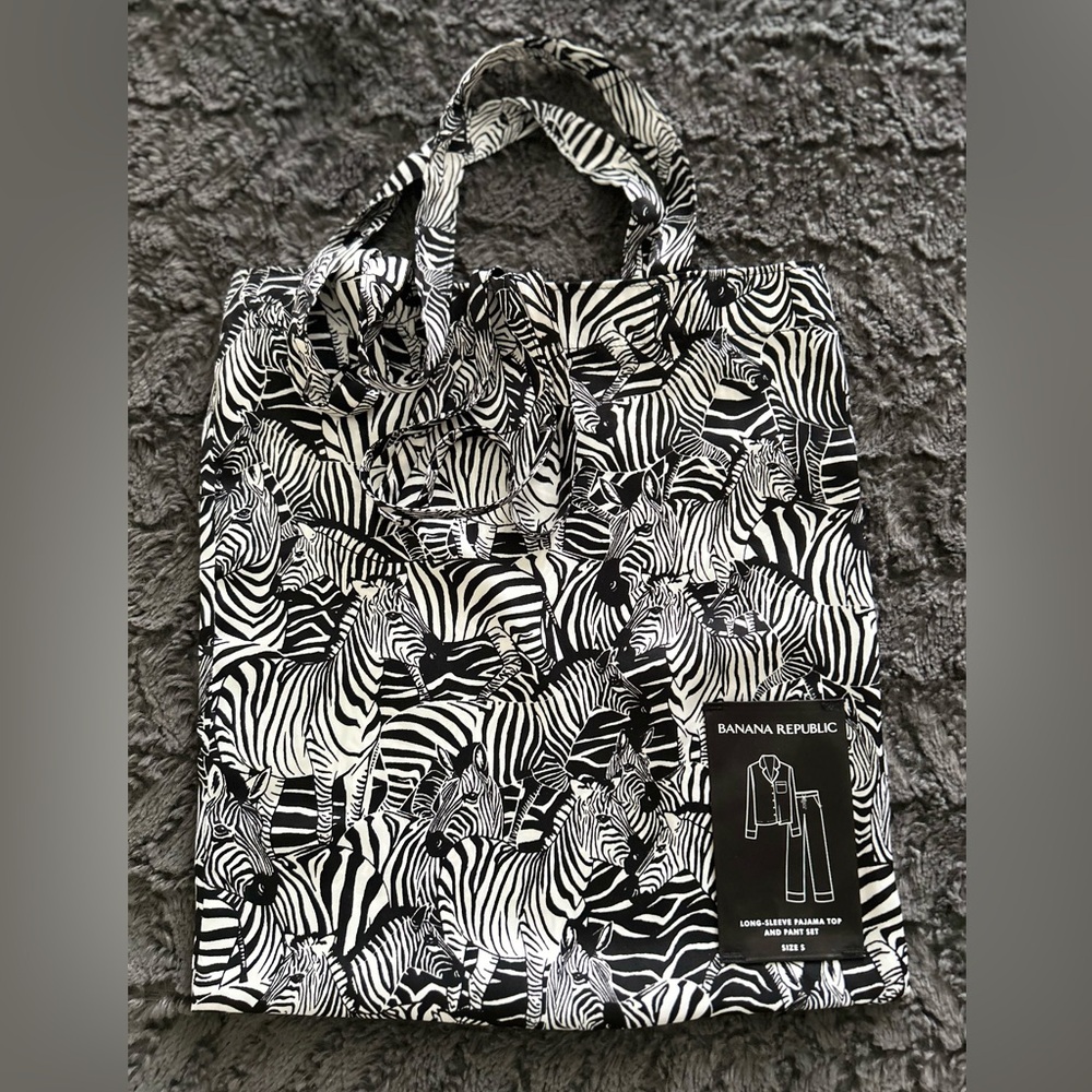Banana Republic Black & White Zebra-Print Top and Bottom PJ’s
